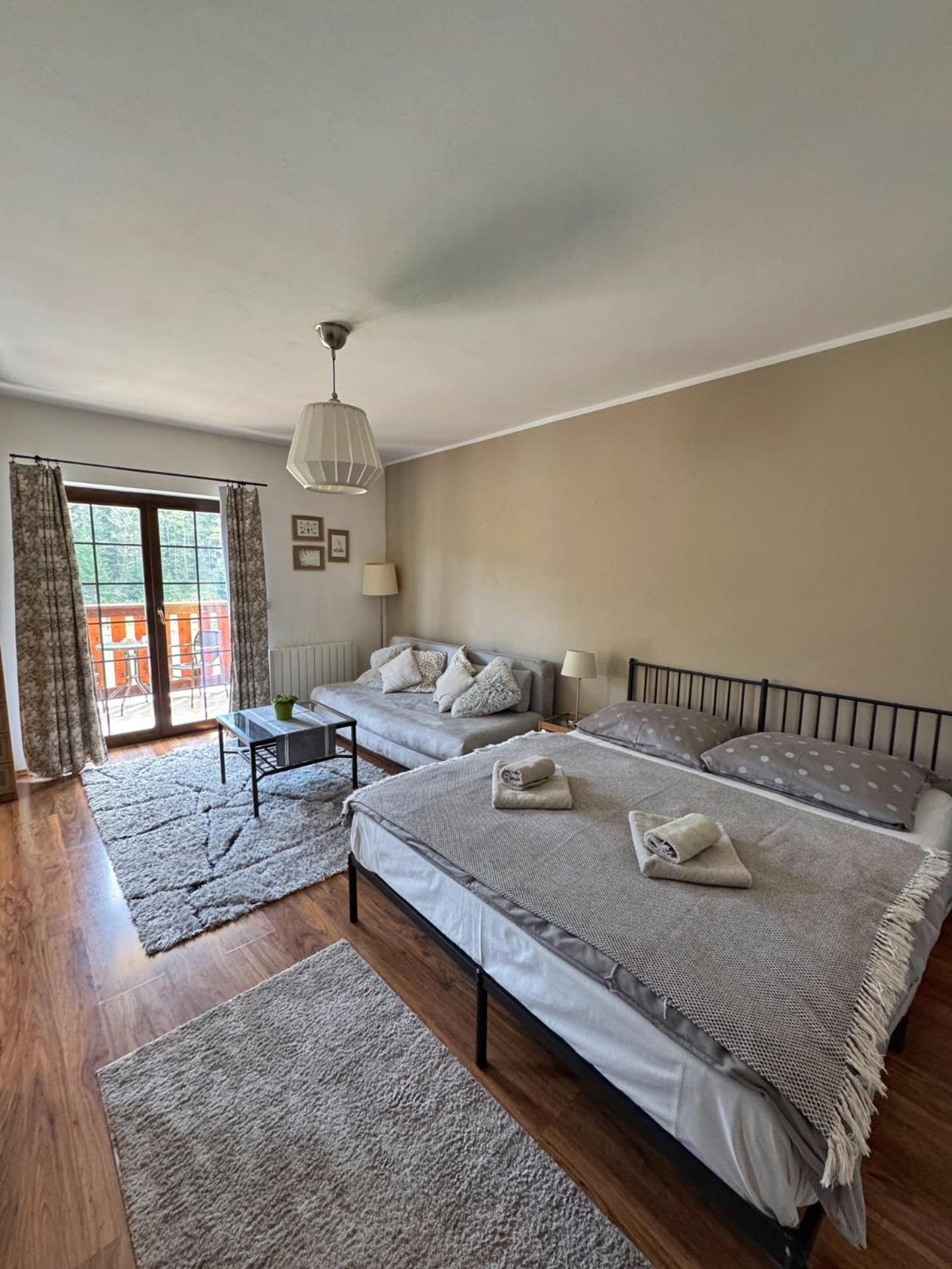 Apartment Barbora 2 Ruzomberok Exterior photo